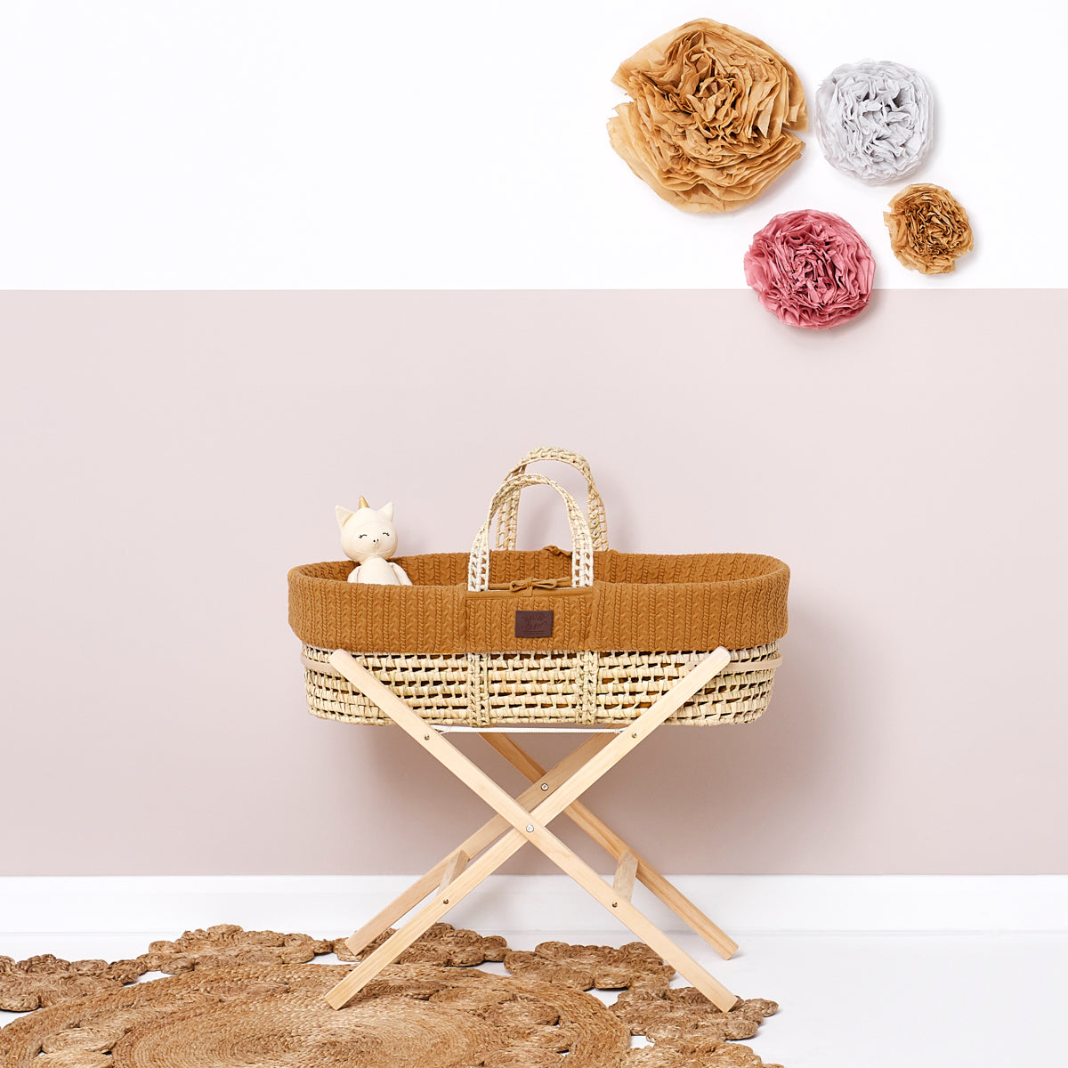 The Little Green Sheep Organic Knitted Moses Basket Set inc Natural mattress Knitted Honey - Hola BB