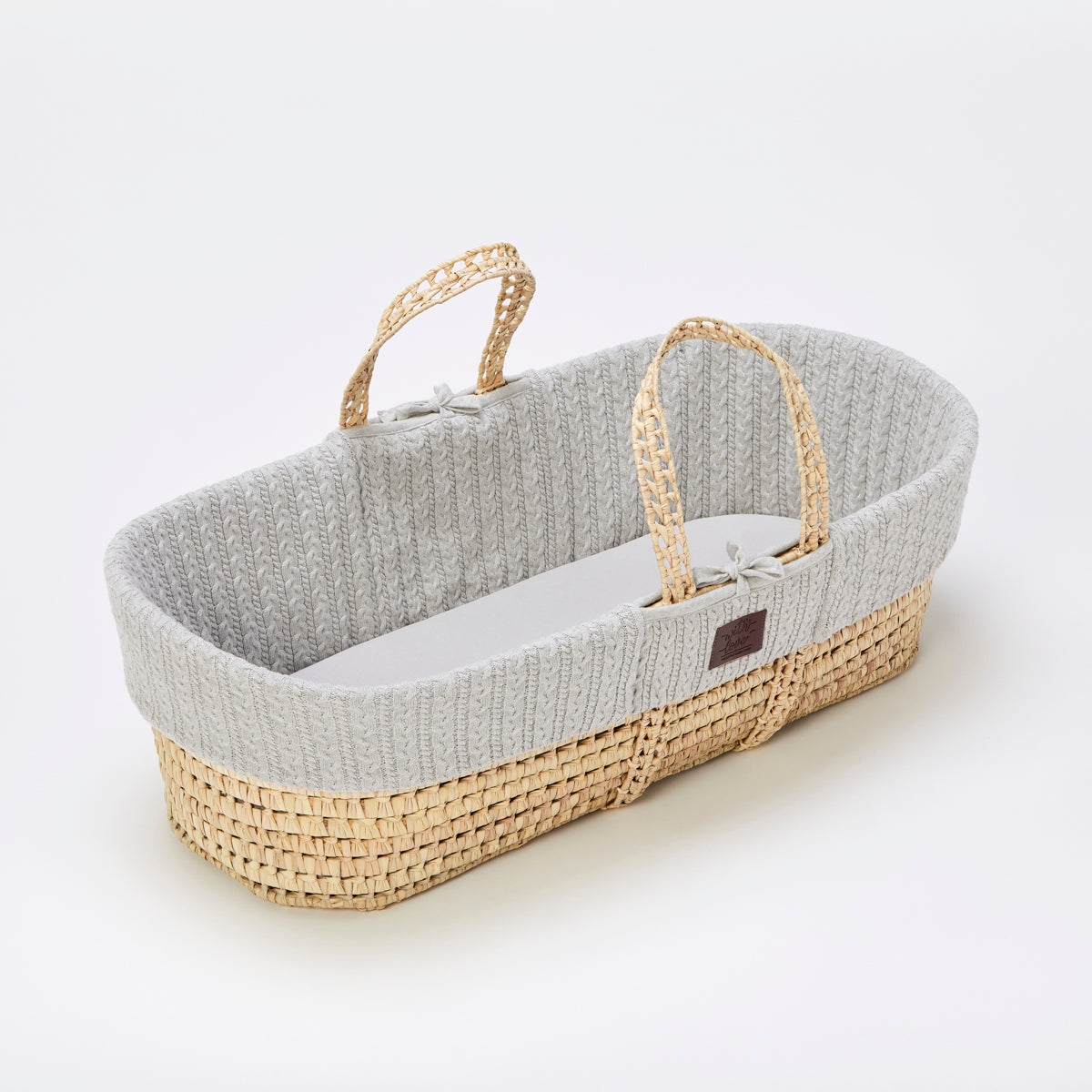 The Little Green Sheep Organic Knitted Moses Basket Set inc Natural mattress  - Hola BB