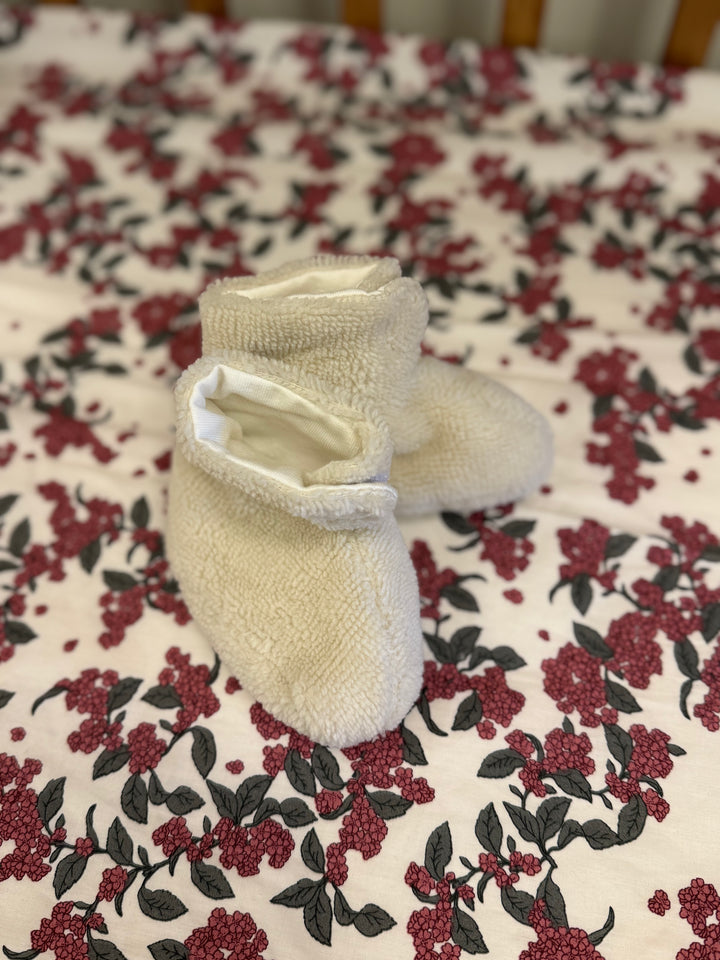 Neugeborenen-Schühchen