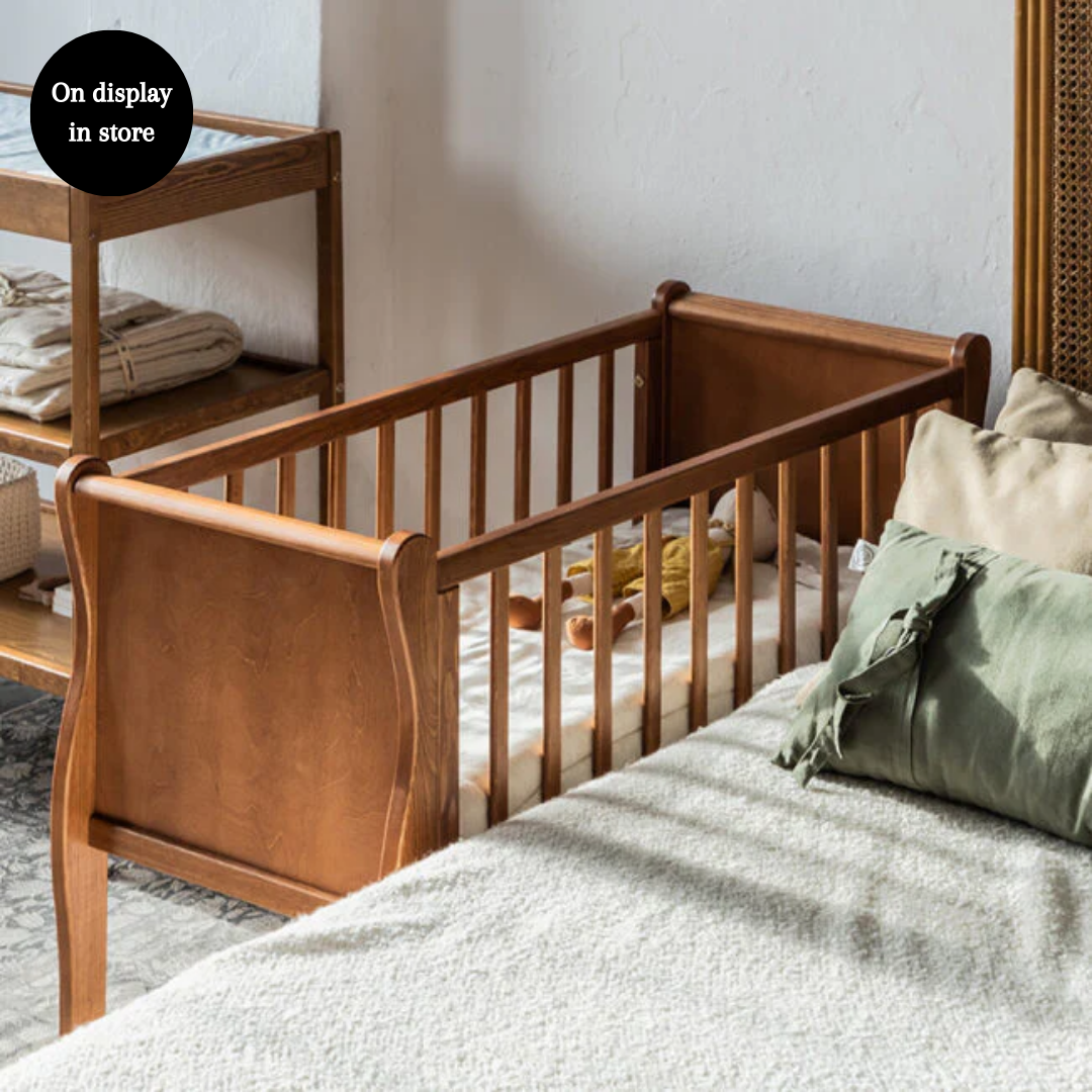 Bailey mini crib online