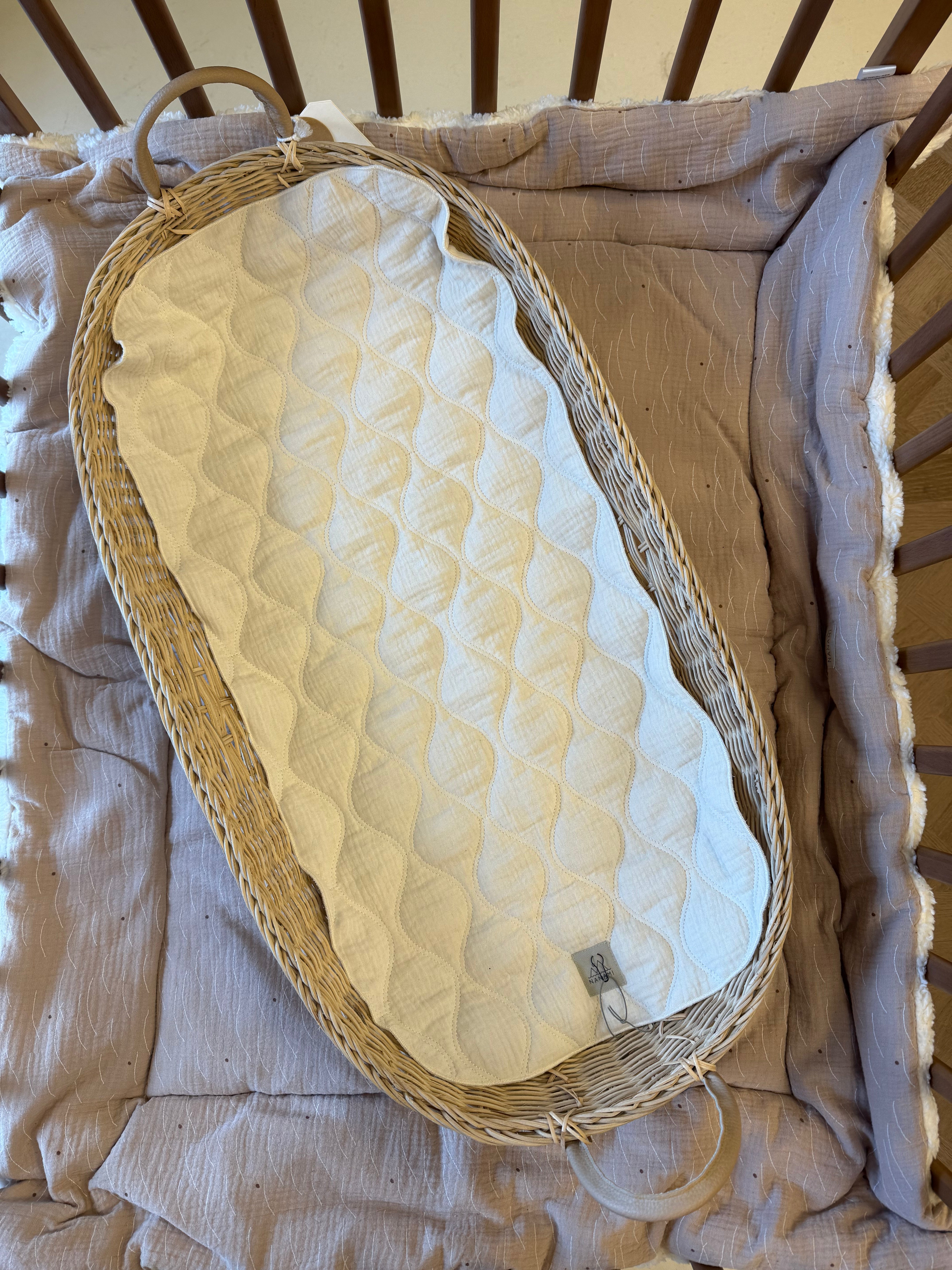 Organic stroller/ bassinet inlay - cotton wave