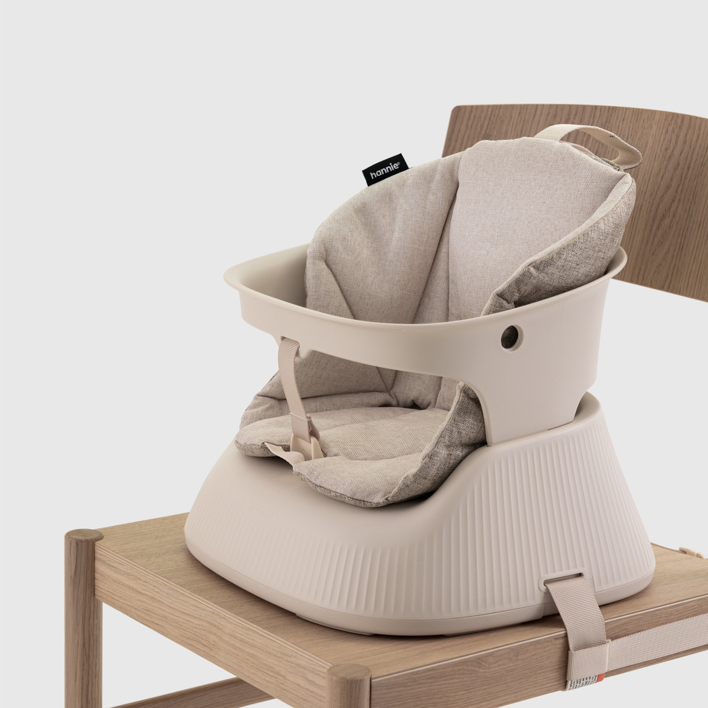 Hannie - The Portable High Chair – Hola BB