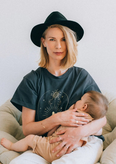 Miracle Makers Breastfeeding T-shirt - Motherhood Magic  - Hola BB